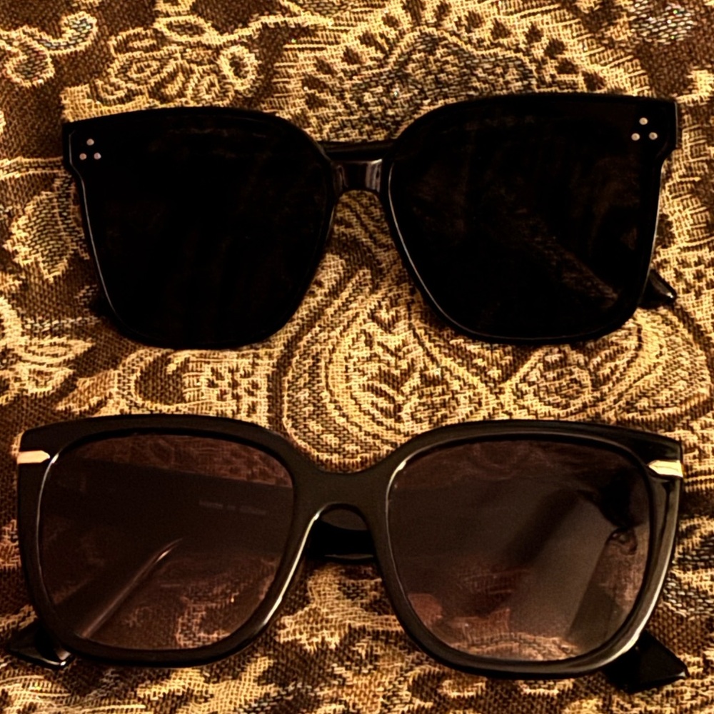 Stylish Black Sunglasses Set